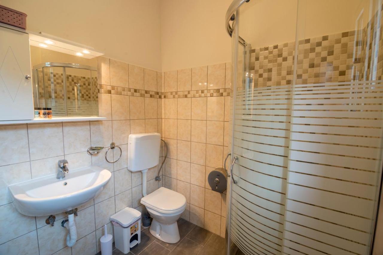 Ntamari Apartments Вати Экстерьер фото