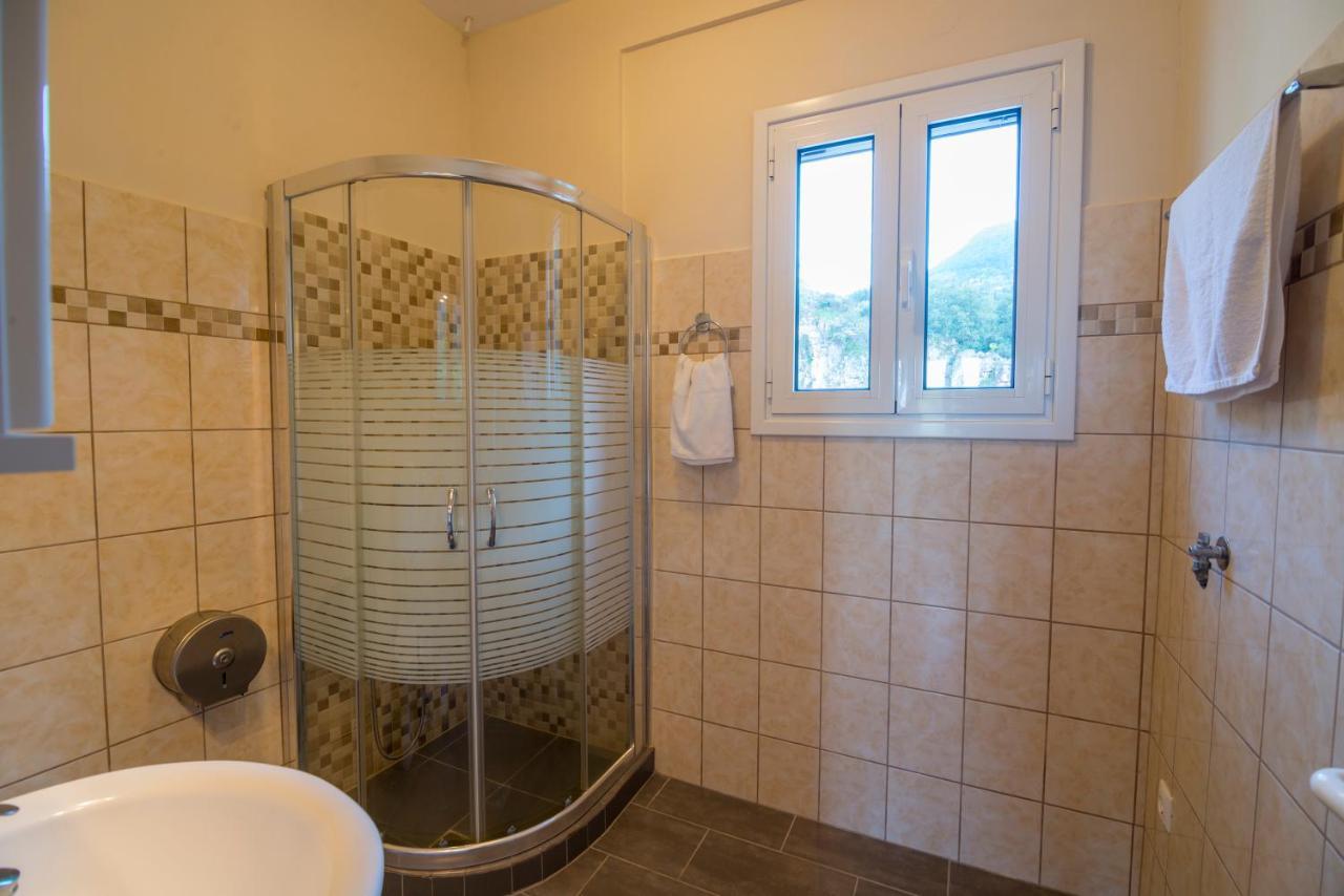 Ntamari Apartments Вати Экстерьер фото